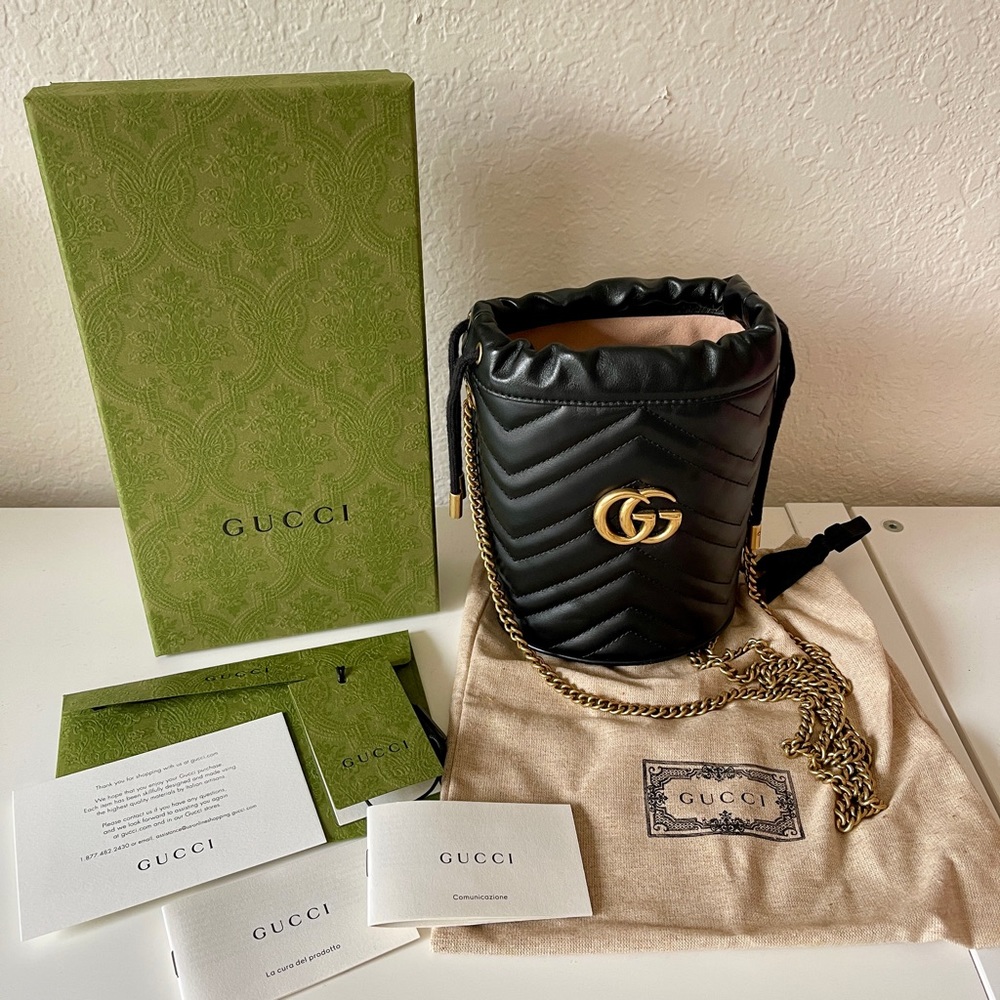 Authentic Gucci GG marmont mini bucket bag.